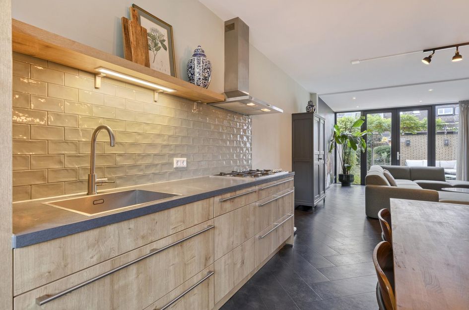 Mandenmakerstraat 16