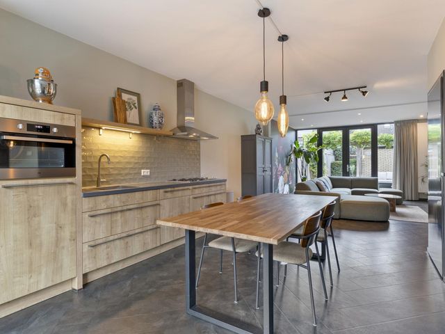 Mandenmakerstraat 16, Breda