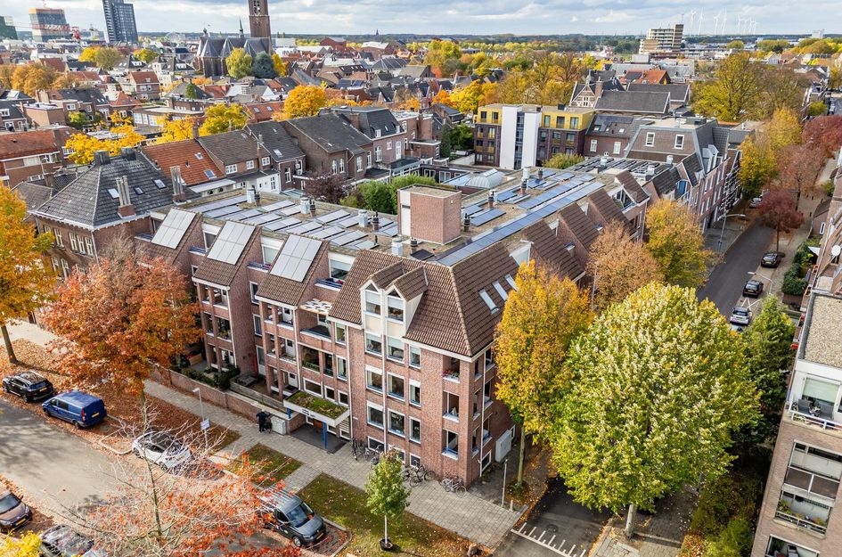 Deken van Oppensingel 81