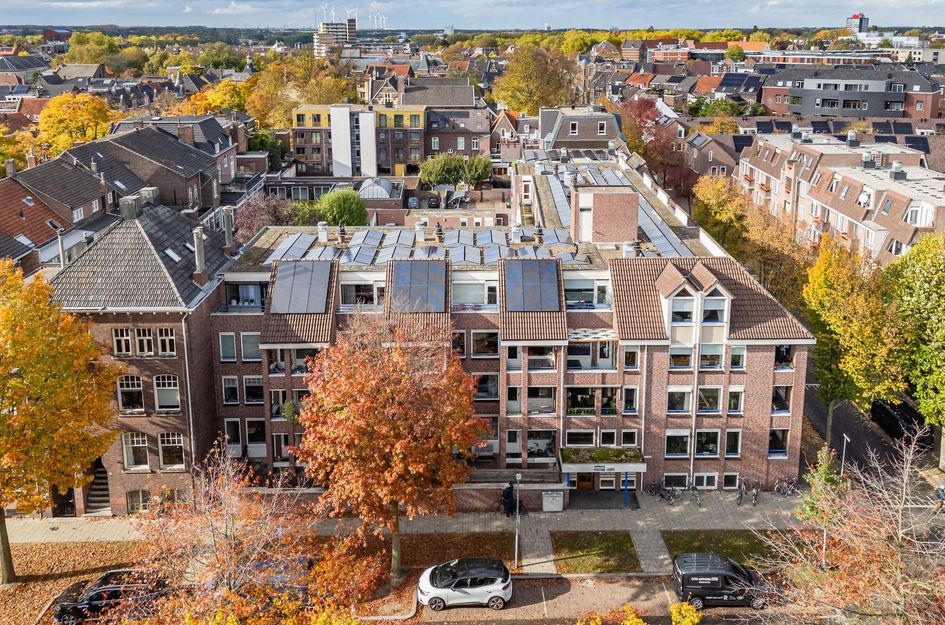 Deken van Oppensingel 81