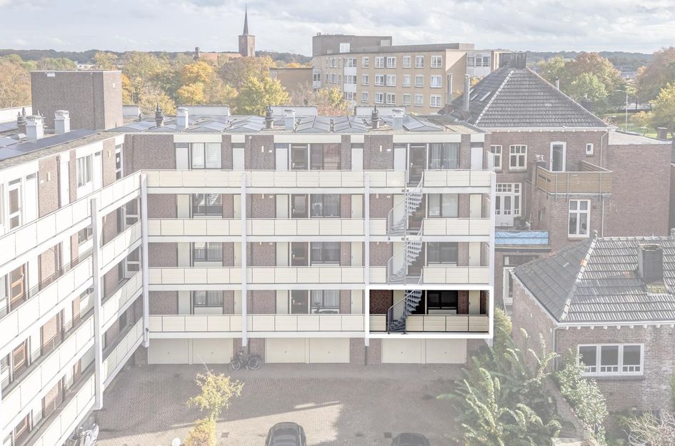 Deken van Oppensingel 81