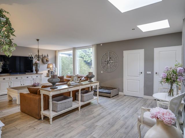 Maagdenbergweg 51, Venlo