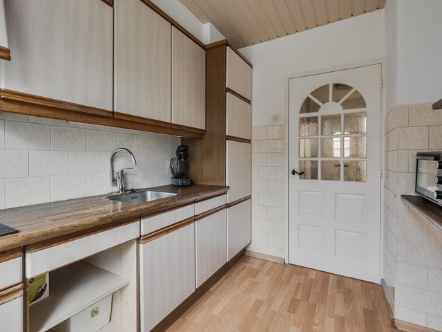 De Zeeg 38, Barendrecht