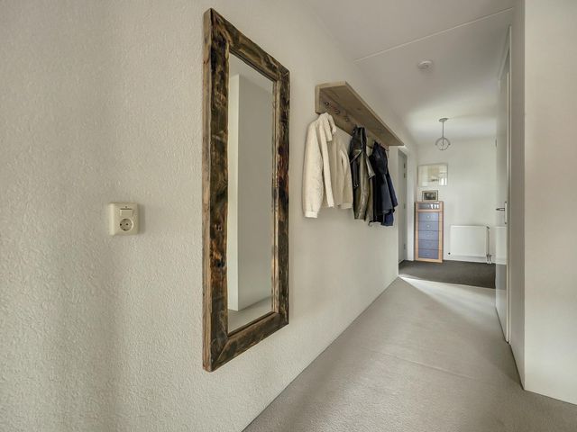 Middeldijkerplein 40, Barendrecht