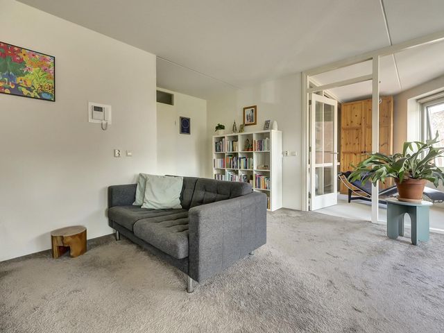 Middeldijkerplein 40, Barendrecht