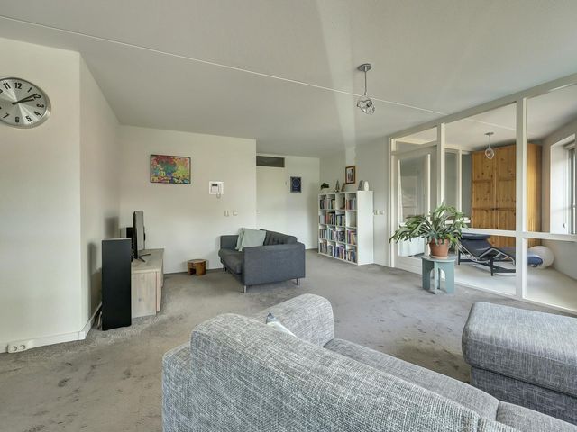 Middeldijkerplein 40, Barendrecht