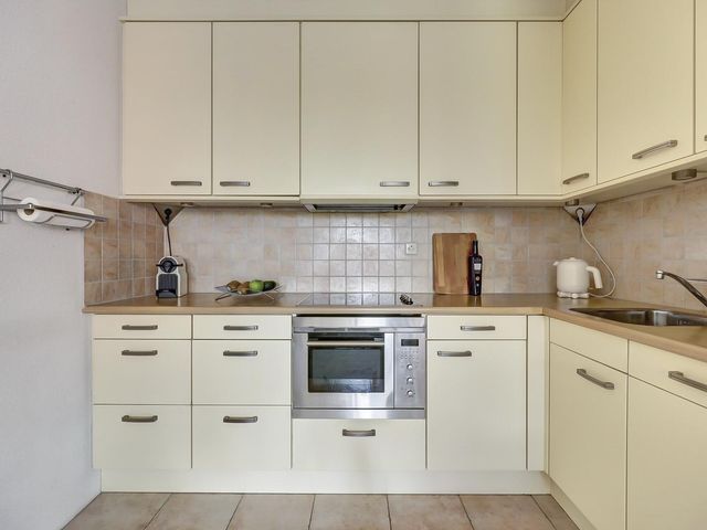 Middeldijkerplein 40, Barendrecht