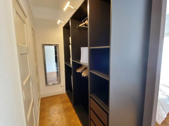 Jozef Israëlsplein 9, Den Haag