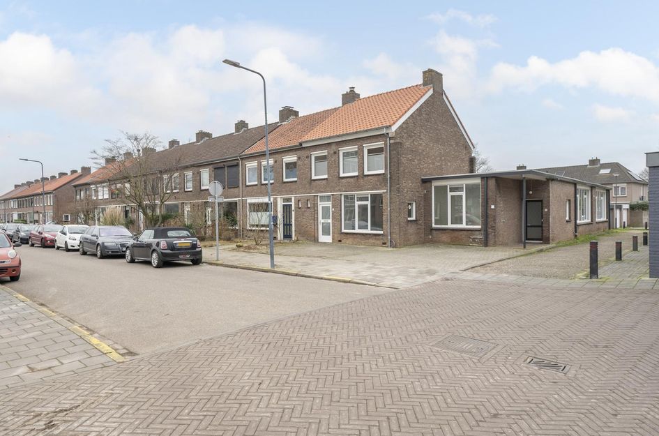 Ruijs de Beerenbrouckstr 1