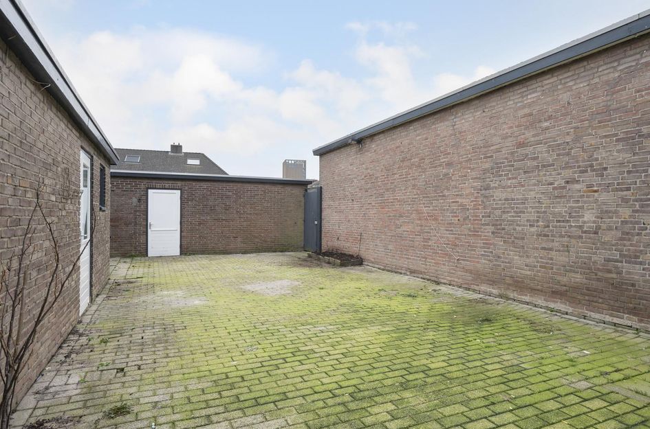 Ruijs de Beerenbrouckstr 1