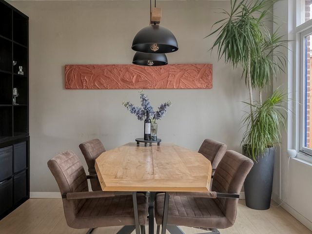 Almereweg 13, Zeewolde