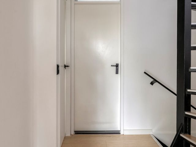 Almereweg 13, Zeewolde