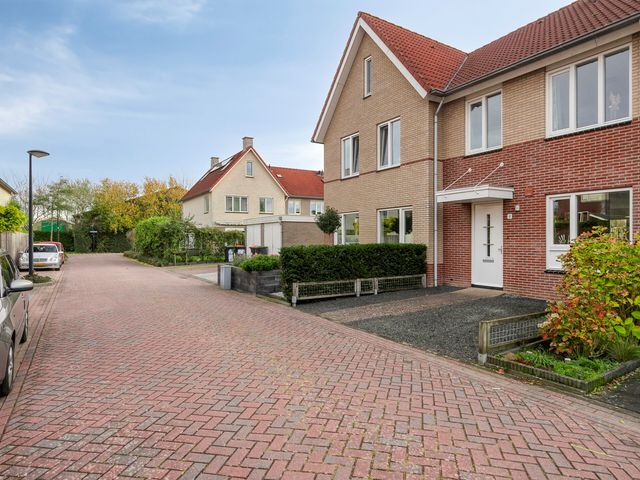 Binnenhaven 4, Biddinghuizen