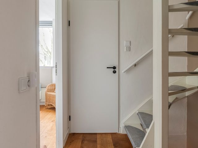 Pauwoog 76, Zeewolde