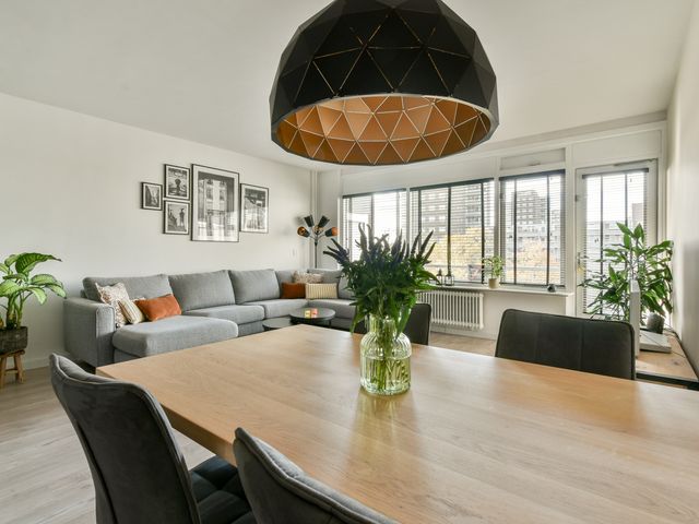 Merelstraat 25, Leiderdorp