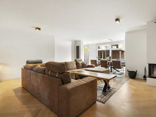 Schönbergweg 15, Almere