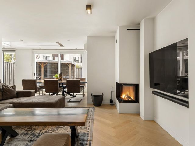 Schönbergweg 15, Almere