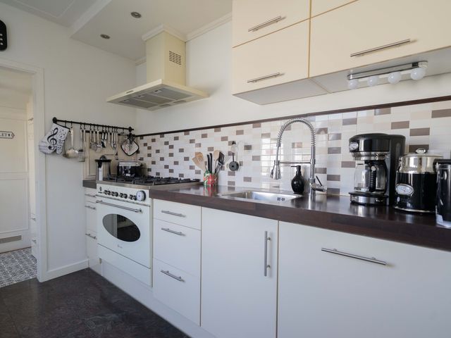 Cornelis Matersweg 12, Beverwijk