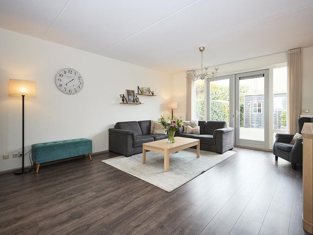 Schepenlaan 14, Terneuzen