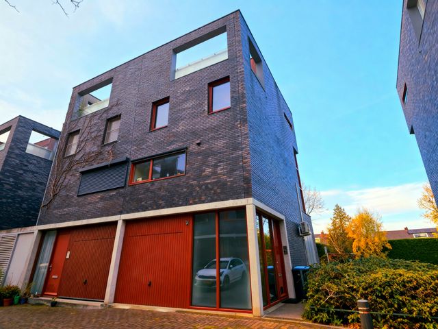 Keizerskroon 35, Papendrecht