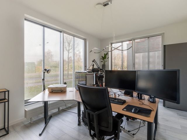 Keizerskroon 35, Papendrecht