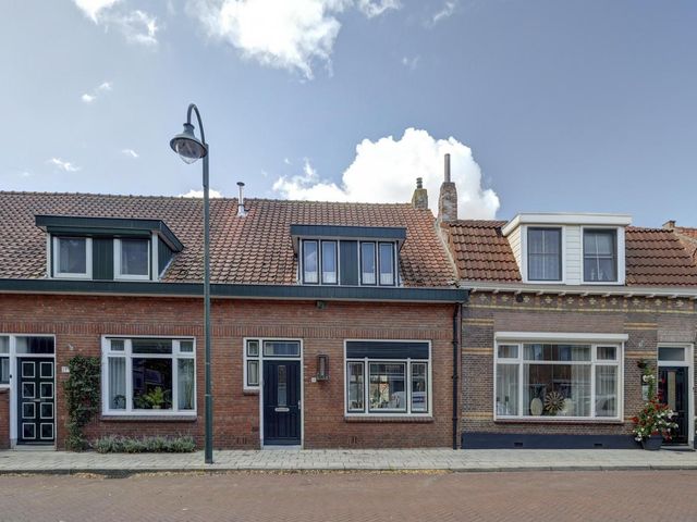 Verbrandestraat 29, Tholen
