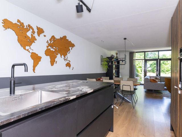 John Raedeckerhof 13, Hoorn