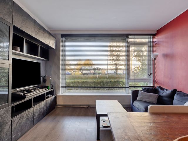 Burgemeester Van Haarenlaan 757, Schiedam