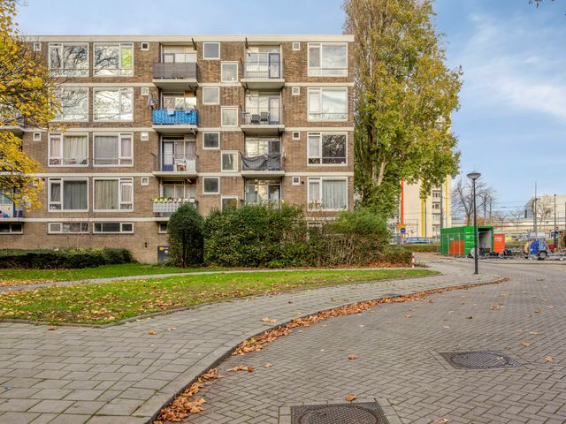 Burgemeester Van Haarenlaan 757, Schiedam