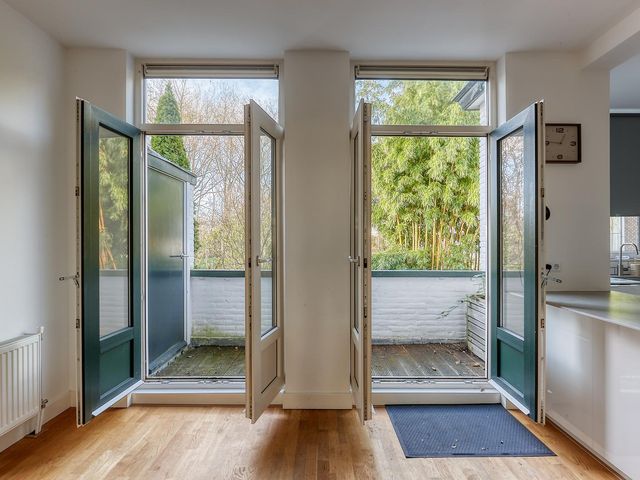 Pompe van Meerdervoortstraat 2, Voorburg