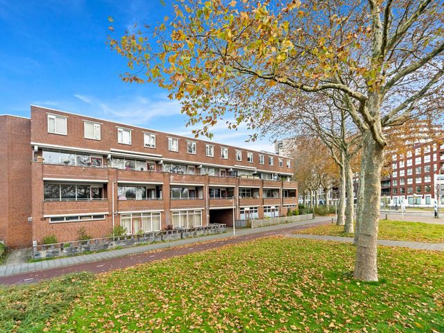 Escamplaan 1043, 's-Gravenhage