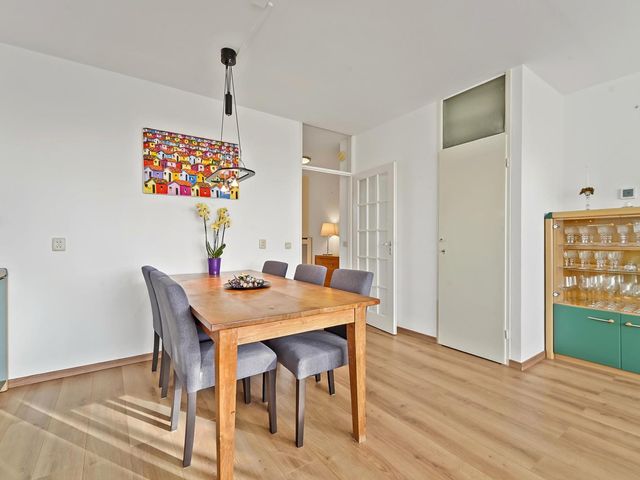 Escamplaan 1043, 's-Gravenhage