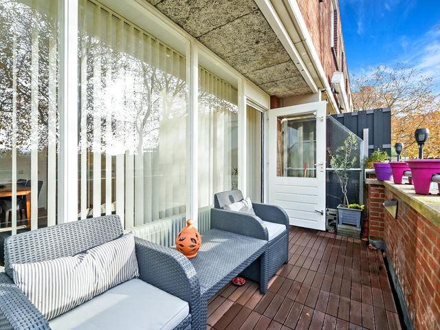 Escamplaan 1043, 's-Gravenhage