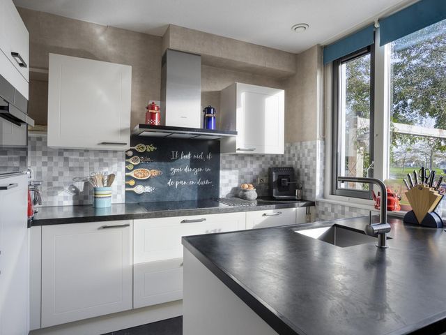 Valeriaan 95, Puttershoek