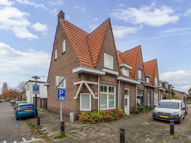 Willem de Clercqstraat 43, Hengelo