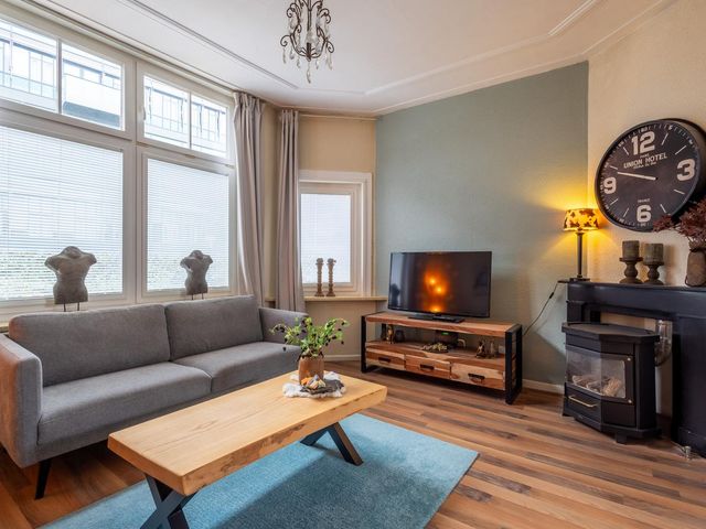 Willem de Clercqstraat 43, Hengelo