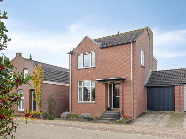 Kerkdijk 14B, Hooge Zwaluwe