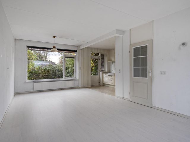 Wonge 43, Warmenhuizen