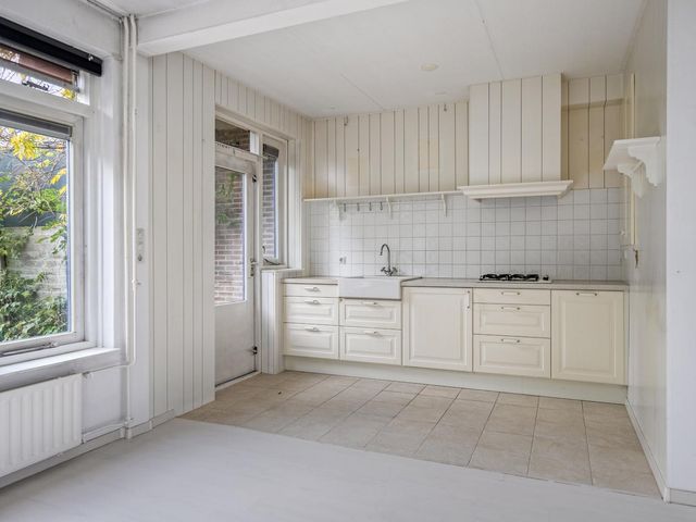 Wonge 43, Warmenhuizen