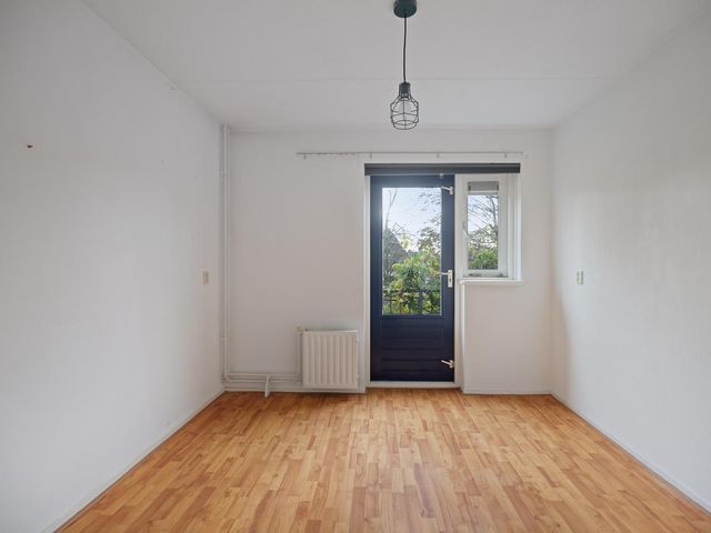 Wonge 43, Warmenhuizen