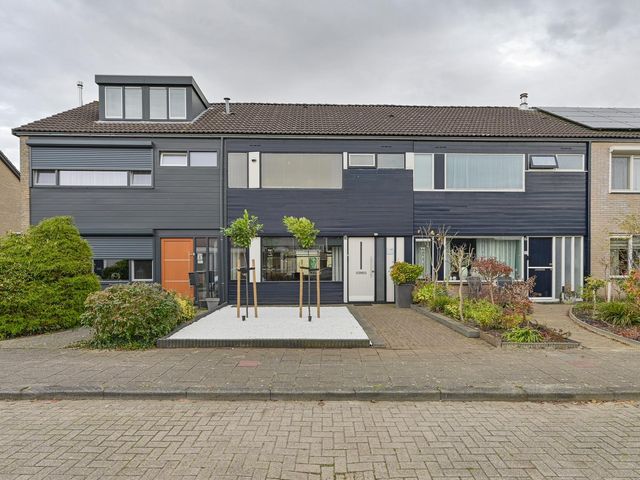 Kymmellstraat 79, Hoogeveen
