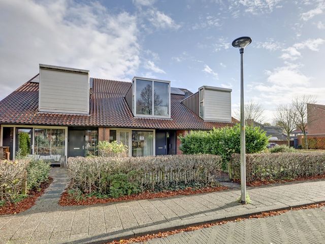 Rietlaan 64, Zeewolde