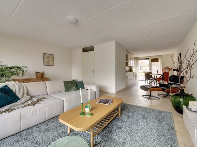 Rietlaan 64, Zeewolde