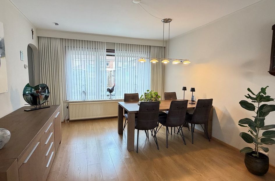 De Genestetstraat 23