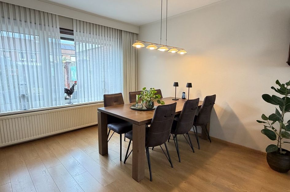 De Genestetstraat 23