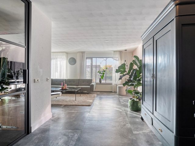 Plevier 127, Bunschoten-Spakenburg