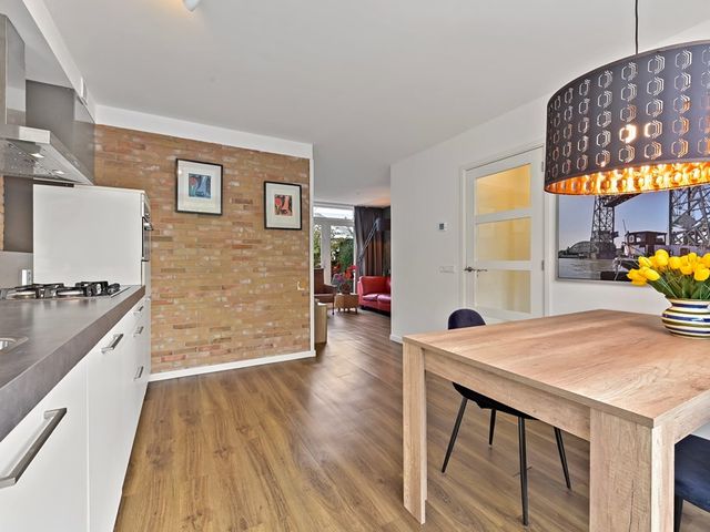 Hofsingel 25, Maasland