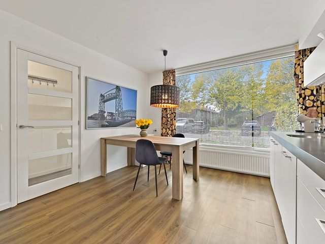 Hofsingel 25, Maasland