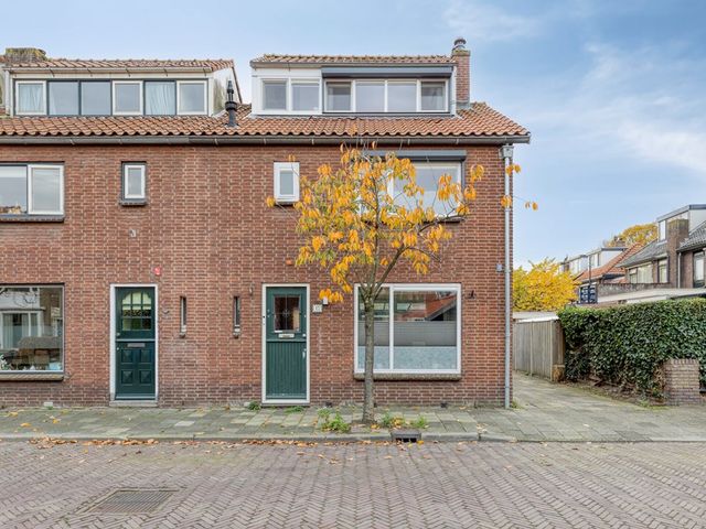 Meidoornstraat 17, Leiderdorp