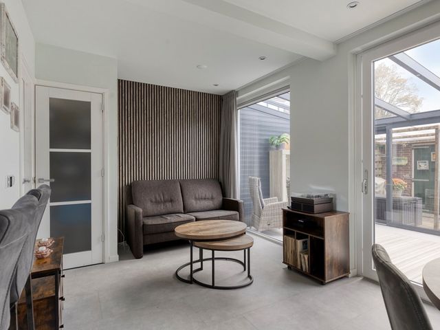 Meidoornstraat 17, Leiderdorp